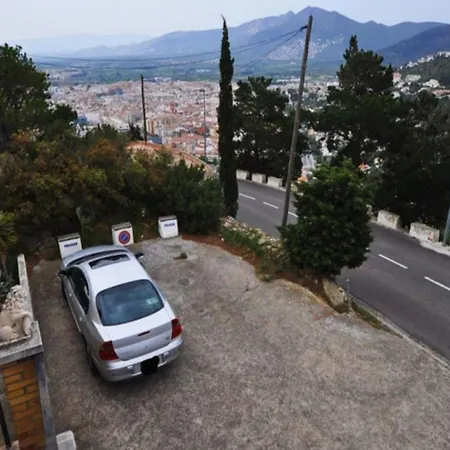 Appartamento In With Sea & Mountain Views Roses
